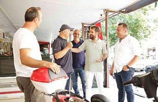 Seferihisar’da AK Parti’ye yoğun ilgi