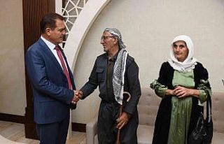 Şehit ailelerinden Vali Akbıyık’a ziyaret