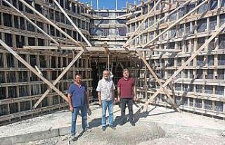 Selin yaraları sarılıyor