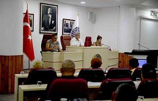 Seyhan’da eğitim yardımı artırıldı