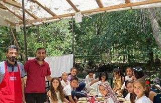 Sıcaklardan bunalan vatandaşlar Yeşilsu’ya akın...