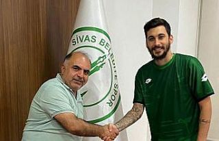 Sivas Belediyespor, Egemen Zengin’i kadrosuna kattı