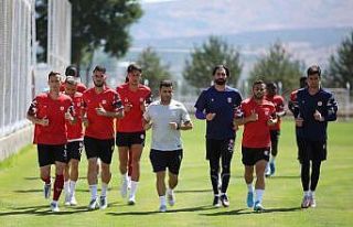 Sivasspor’da Fatih Karagümrük mesaisi başladı