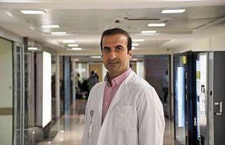 "Skolyoz kız çocuklarında erkeklere göre...