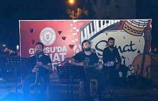 Sokak konserleriyle Gürsu’da yaz coşkusu yaşanıyor