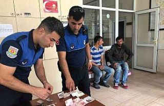 Tarsus’ta zabıta dilenci ve seyyar satıcılara...