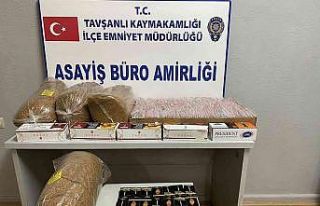 Tavşanlı’da kaçak tütün ve makaron operasyonu