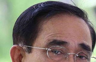 Tayland Başbakanı Chan-ocha, görevden uzaklaştırıldı