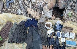 Tunceli’de terör örgütüne ait yaşam malzemesi...