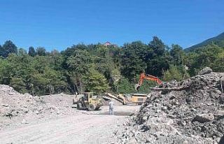 Türkeli’de konkasör ile malzeme üretimine başlandı