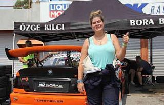 Türkiye’nin tek kadın drift pilotu ile en genç...