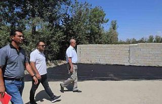 Tuşba Belediyesinin asfalt yama ve kilitli parke...