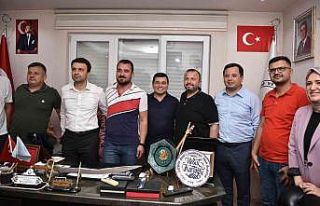 Tütüncü, Korkuteli aşure buluşmasına katıldı