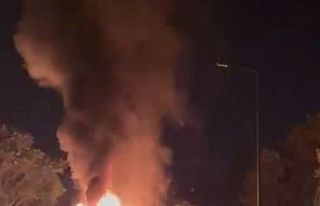 Tuzla’da park halindeki İETT otobüsü alevlere...