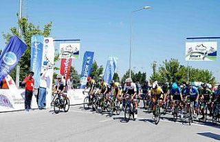 Uluslararası Bisiklet Yarışması Tomarza’da start...