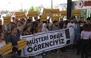 Ümraniye’de Doğuş Üniversitesinin öğrencileri...