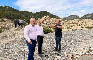 Ünal ve Altınöz Soğanlı Çayı’nda incelemelerde...