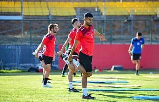 Uşakspor yeni sezon hazırlıklarına hız kesmeden...