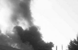 Uşak’ta iplik fabrikasında yangın