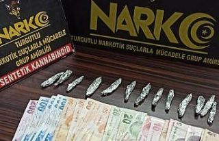 Uyuşturucu taciri otel odasında yakalandı