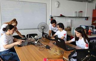 Uzay takımı şampiyonluklarını tazelemek için...