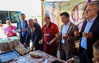 Vali Ergün aşure programına katıldı