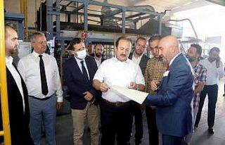 Vali Pehlivan sanayicilerle buluştu