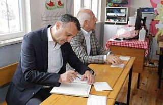 Vali Taşbilek’ten 13 köye ziyaret