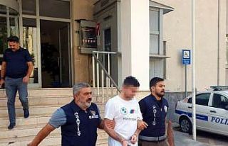 Vatandaşları telefonla arayarak 900 bin TL dolandıran...