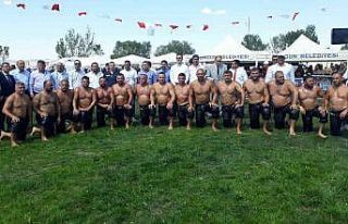 Yağlı güreş festivali başladı