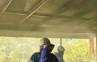 Yanan ev kullanılmaz hale geldi