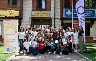 Yaz kampı öğrencilerinden ‘Kelebeğin dünyası’...