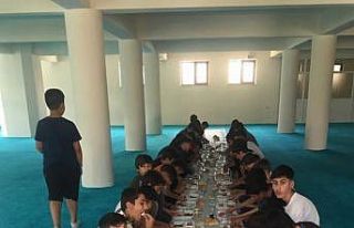 Yaz kardeşlik kampı öğrencileri bir araya geldi
