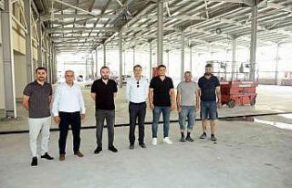 Yenişehir Kapalı Pazar yeri gün sayıyor