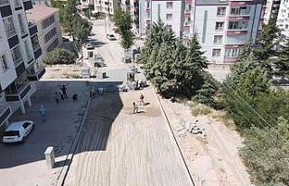 Yol yenileme çalışması başladı