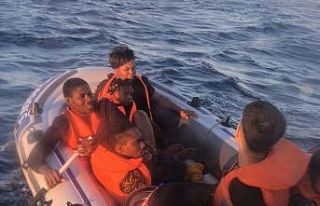 Yunanistan unsurlarının geri ittiği göçmenler...