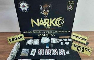 Zehir tacirleri tutuklandı