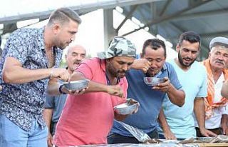 1,5 kilo balı 33 saniyede yedi, birinciliği kimseye...