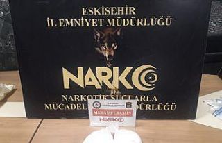 1 kilogram uyuşturucu ile yakalanan şahıs tutuklandı