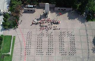 300 kişilik zeybek ile 100. yıl coşkusu