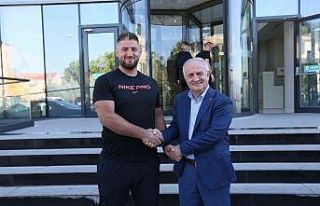 500 pehlivan kıyasıya mücadele edecek