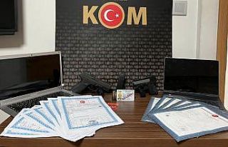 6 ilde dolandırıcılık çetesine operasyon: 11...
