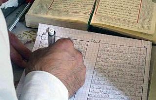 8 ayda Kur’an-ı Kerim’i elle yazdı