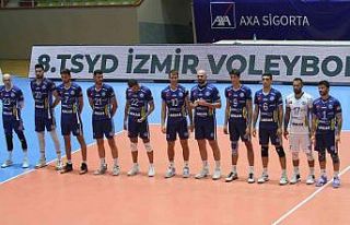 8. TSYD İzmir Voleybol Turnuvasında ilk gün tamamlandı