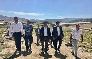 AK Parti’li Özkan Demirci’de esnaf ve çiftçilerle...