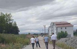 Akyaka’da  ara caddeler kilit parke oluyor