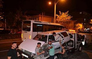 Alkollü sürücünün kullandığı otomobilin hurdaya...