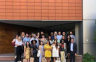 Amerikalı gazete ve dergi editörleri Anadolu arı...