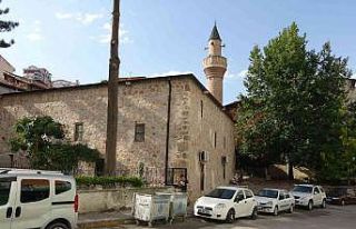 Anadolu’nun ilk Türk camilerinden, 932 yıldır...