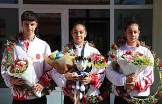 Avrupa şampiyonu Aleyna coşku ile karşılandı